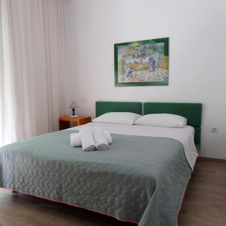 Anais Apartment Néa Péramos Zewnętrze zdjęcie