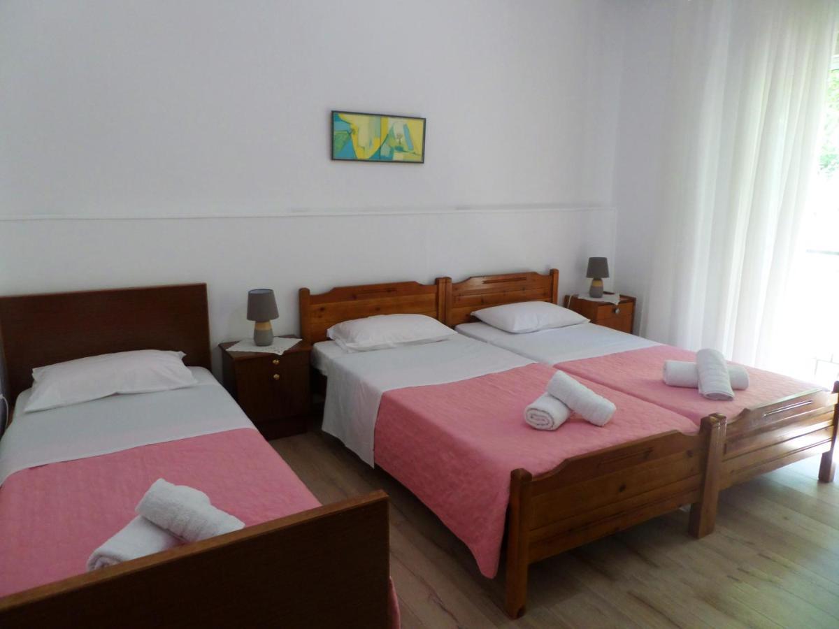 Anais Apartment Néa Péramos Zewnętrze zdjęcie