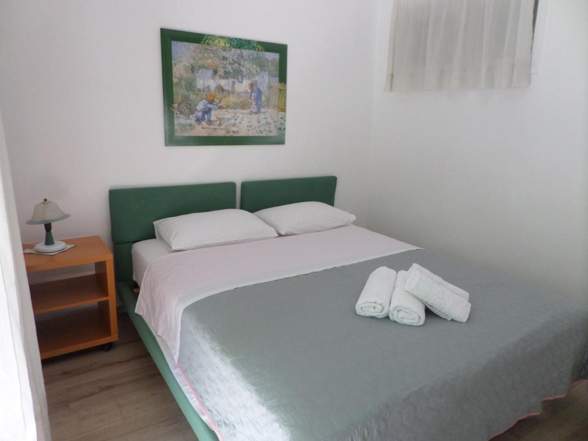 Anais Apartment Néa Péramos Zewnętrze zdjęcie