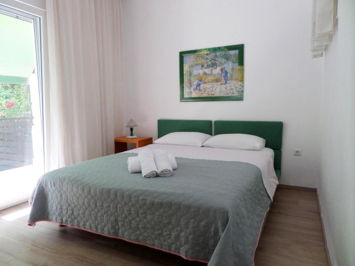 Anais Apartment Néa Péramos Zewnętrze zdjęcie