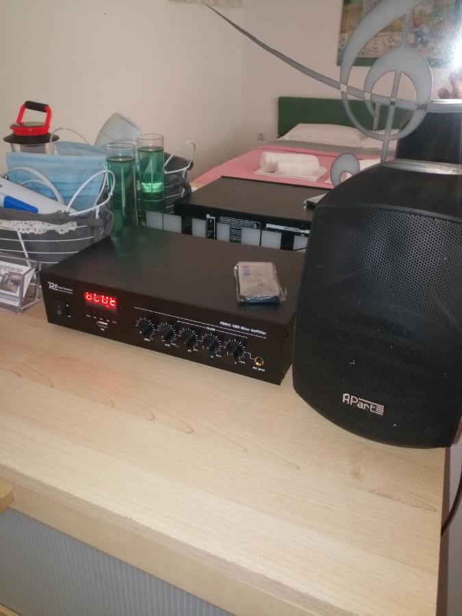 Anais Apartment Néa Péramos Zewnętrze zdjęcie